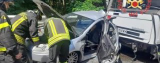 Tragico incidente stradale in Calabria. Scontro mortale tra due mezzi sull’A2, il bilancio è di un morto e due feriti